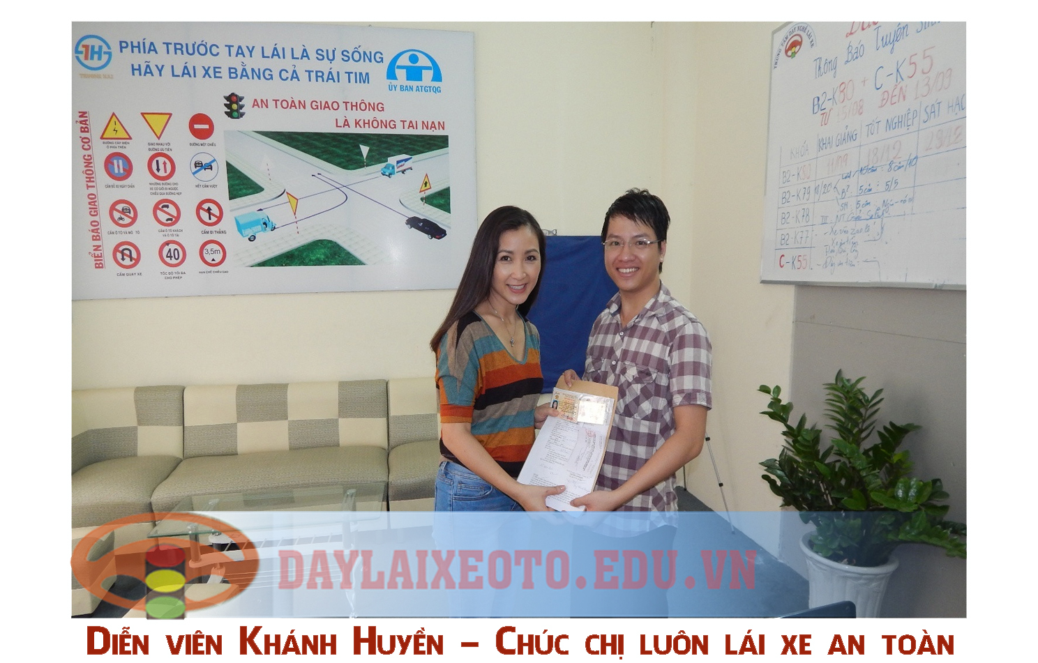 hoc-lai-xe-oto-tai-tphcm-khanh-huyen