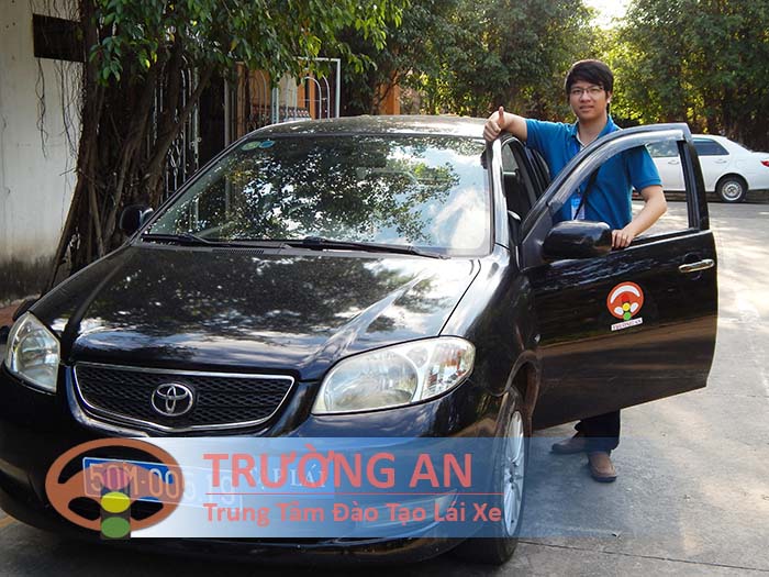 Học lái xe ô tô tại Bình Định hạng B2 siêu tốc